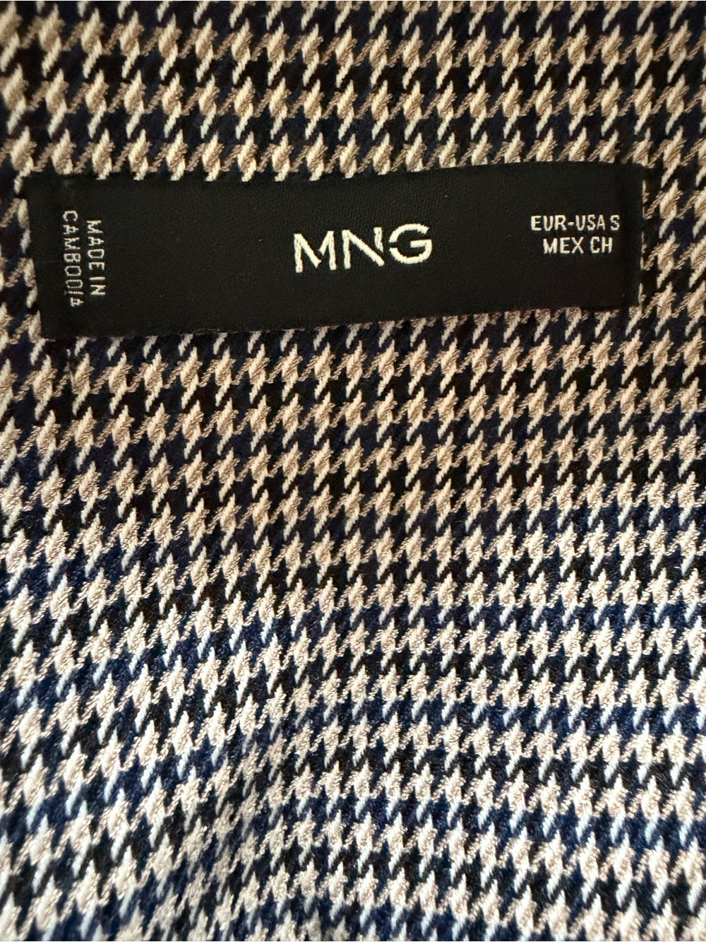 Mango skirt. Size S. Excellent condition! Perfect fall skirt! - Picture 4 of 4